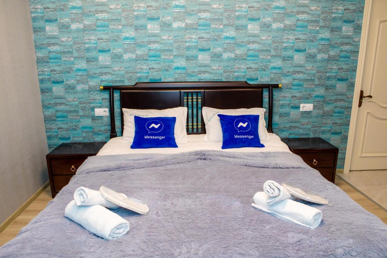 Blue Heaven Hotel Bakoerjani Buitenkant foto